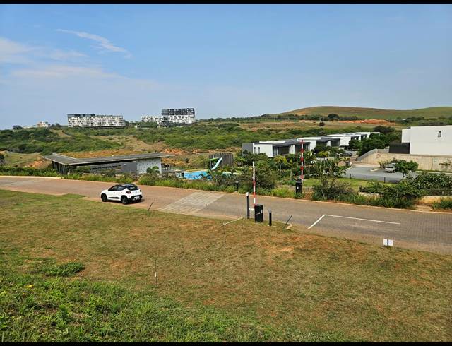 334M² VACANT LAND FOR SALE IN SIBAYA PRECINCT